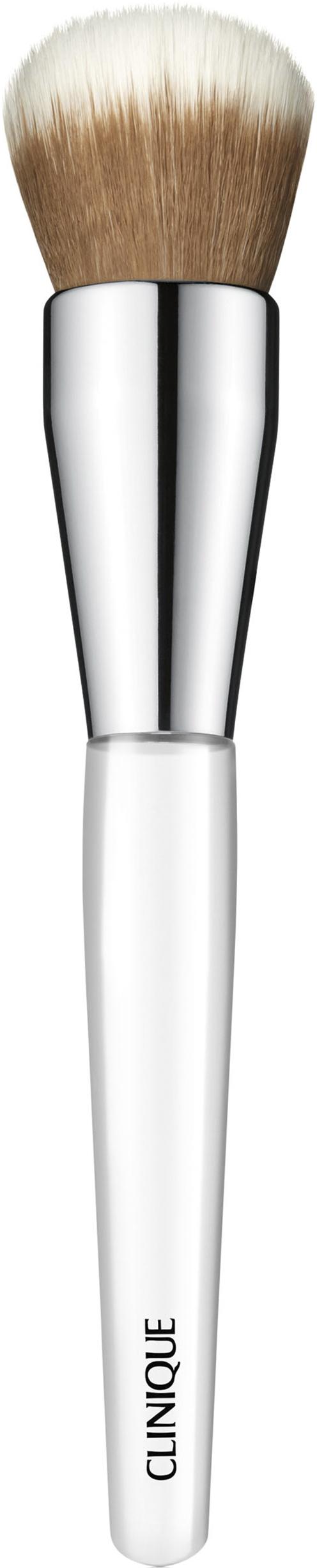 Foundation Buff Brush fra Clinique
