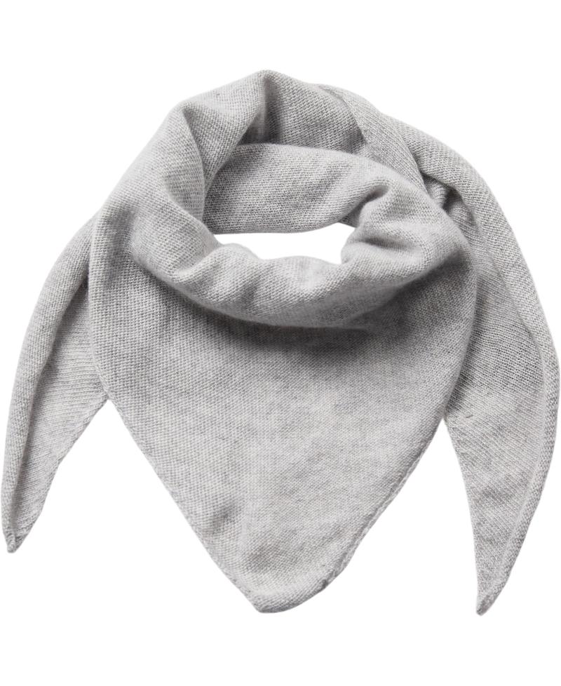 7680 Batik Triangle Scarf fra Magasin Du Nord Collection