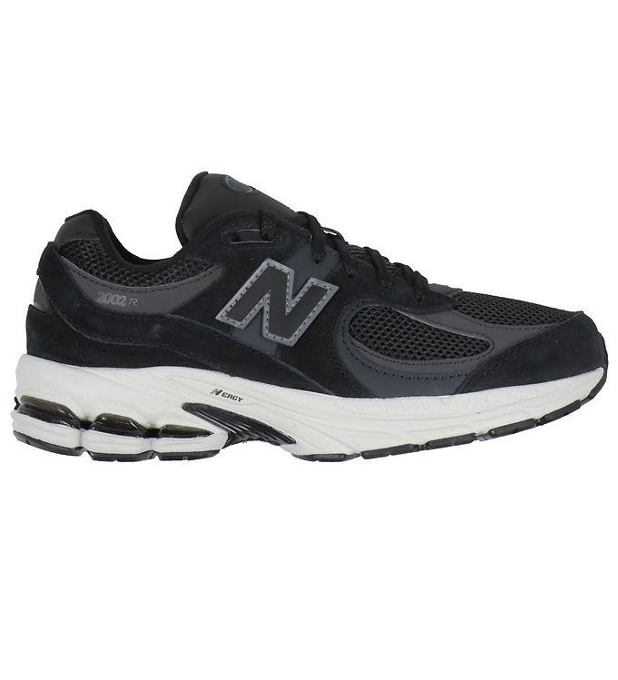 Sko   2002   Black fra New Balance