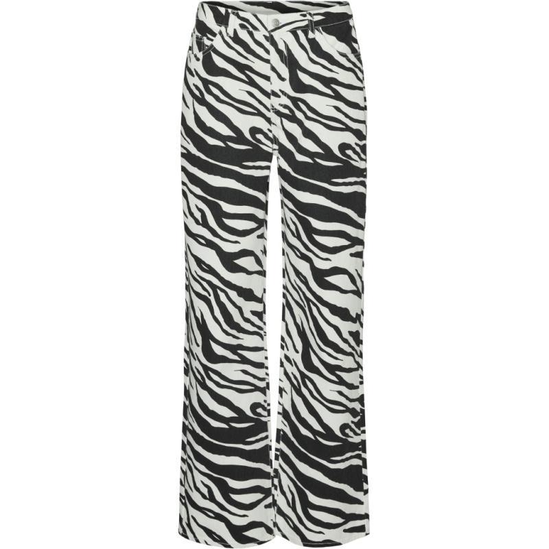 Dame Jeans Vmtessa i Hvid og Sort fra Vero Moda
