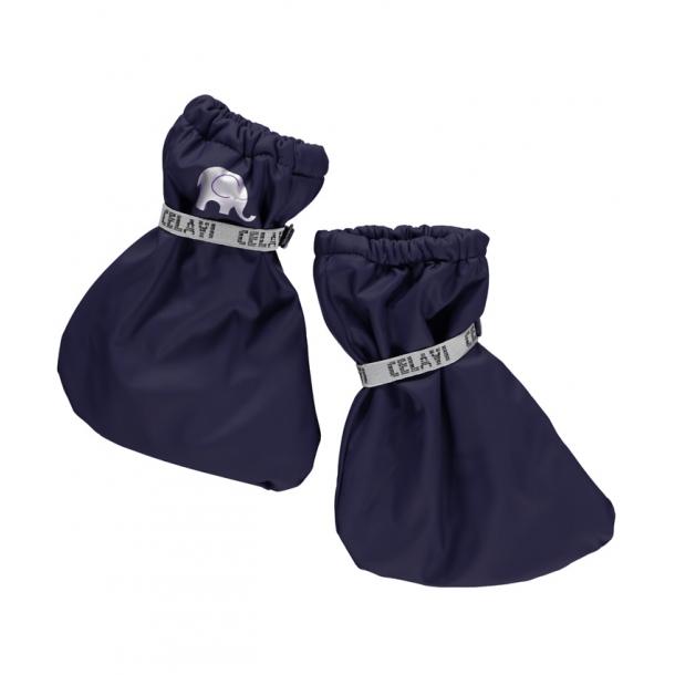 Baby Overtrækssko . Fleece  Dark Navy fra Celavi hos dansk.dk 5704617262534