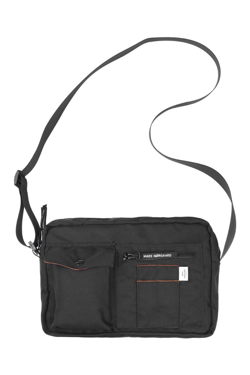 Taske  Bel One Cappa Bag  Black fra Mads Nørgaard hos Lykke by Lykke 5715131009321
