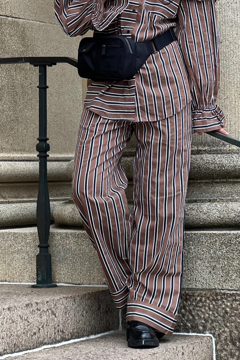 Stories From The Atelier By Copenhagen Shoes   Bukser   When You Listen Pants   Coffee Stripe