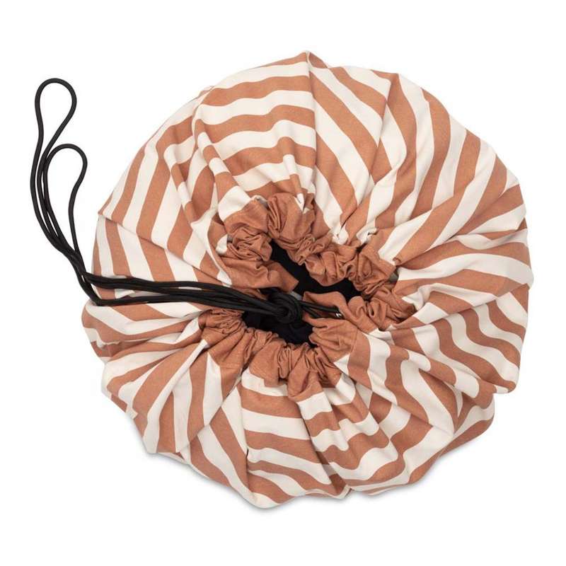 2 I 1 Opbevaringstæppe Legetæppe   Stripes Brown fra Play & Go