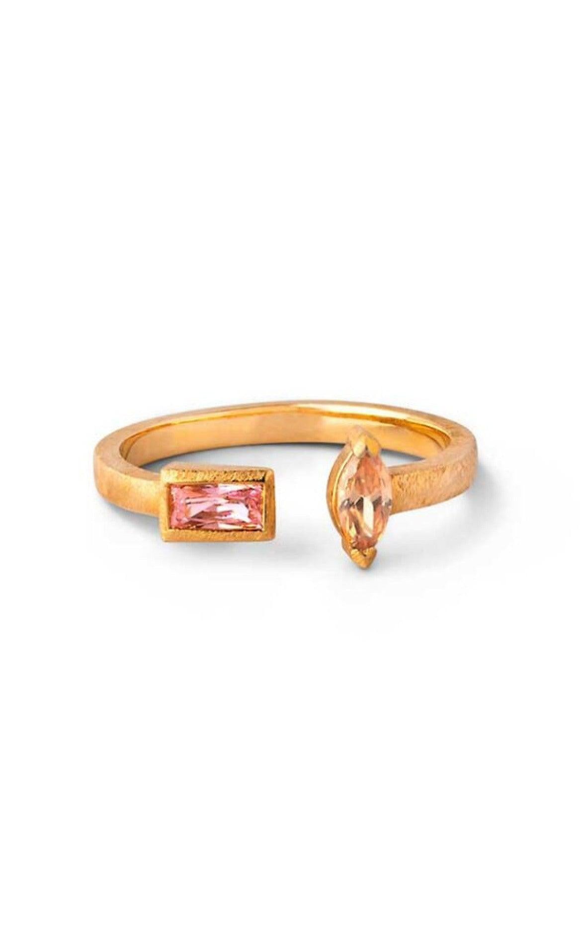 Enamel Copenhagen Ring Isolde Peach  Light Pink