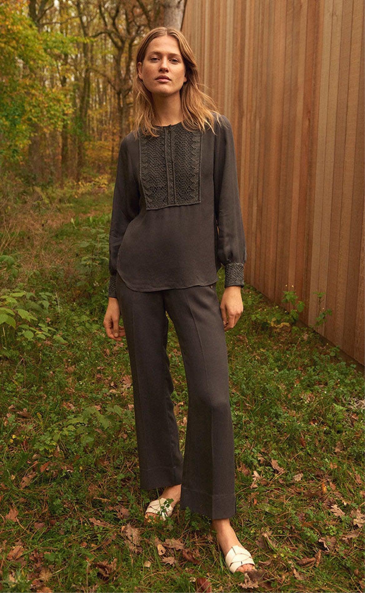 Gustav Bluse Margit Iron