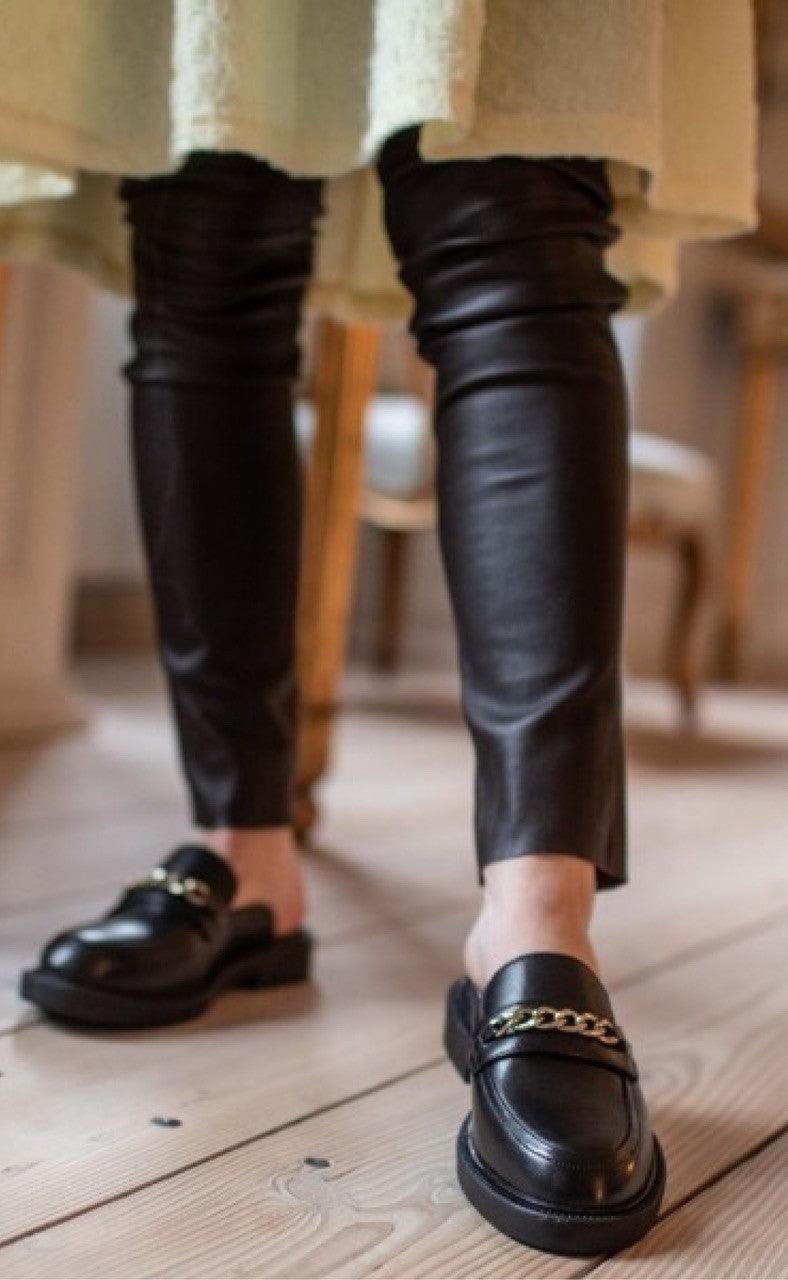 Copenhagen Shoes Loafers My Vibes Chain Black