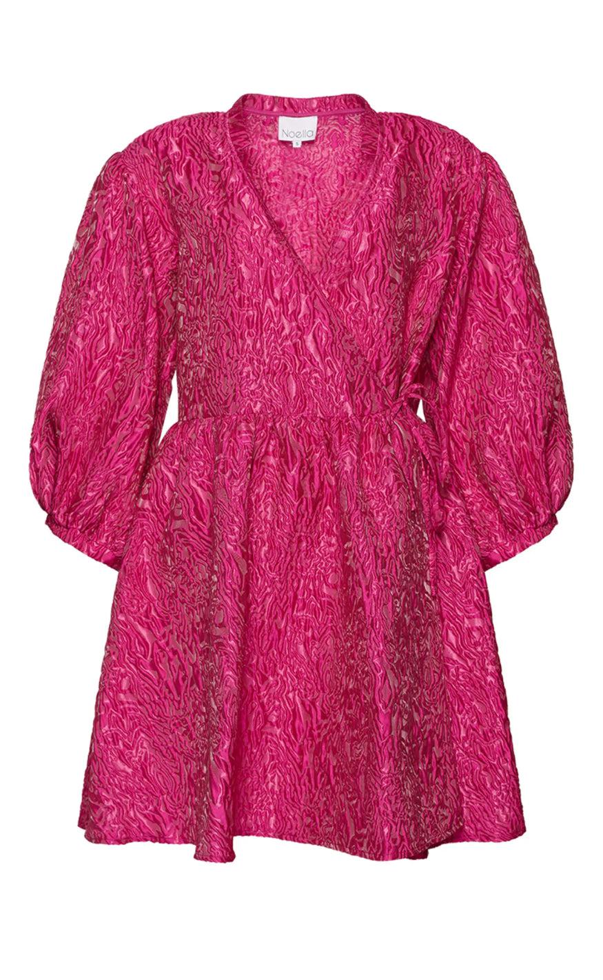 Noella Kjole Aya Wrap Fuchsia