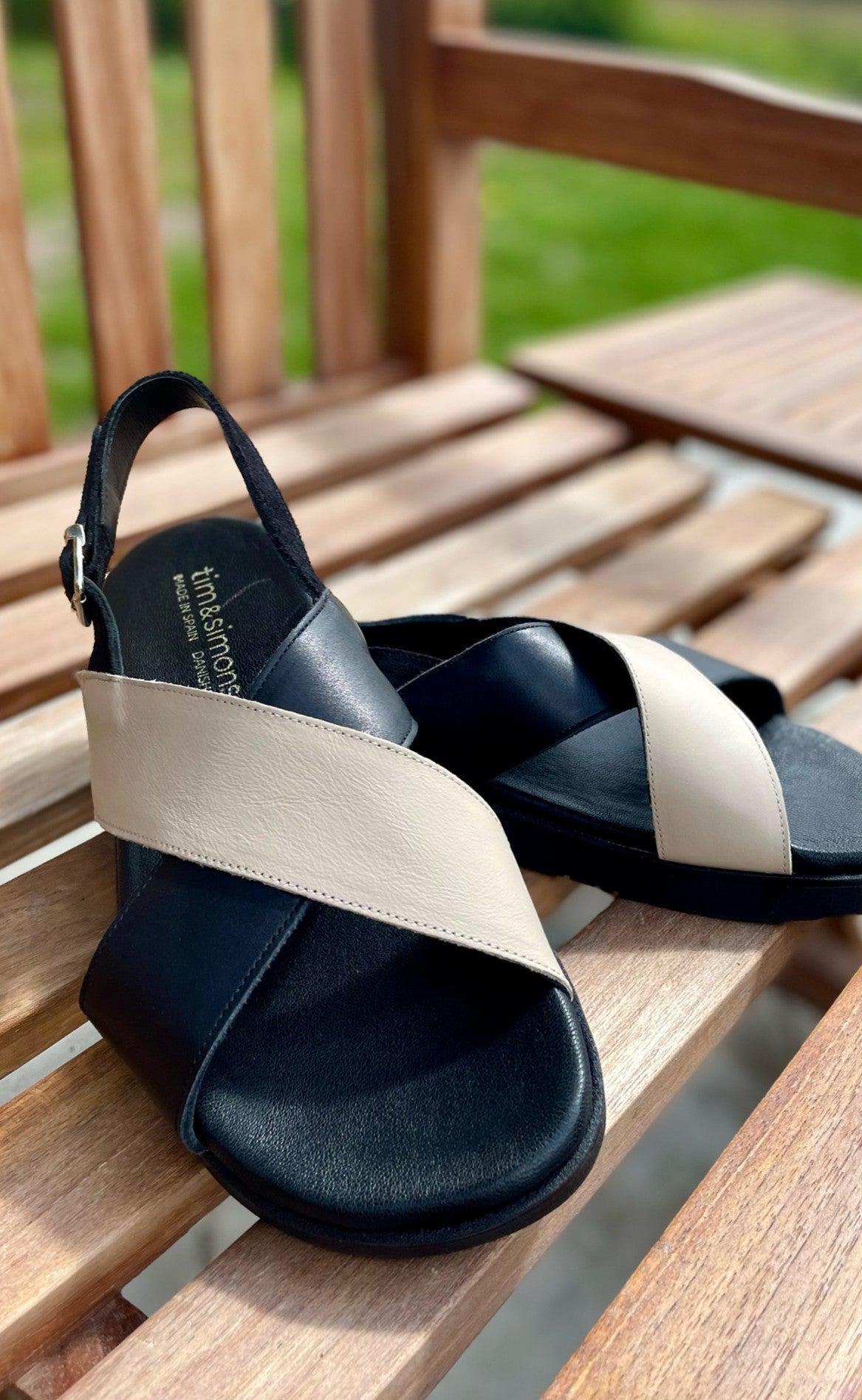Tim   Simonsen   Fashionbystrand Sandal Stine Black Ivory