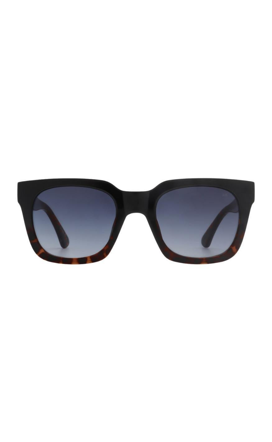 Kjærbede Solbriller Nancy Black Demi Tortoise