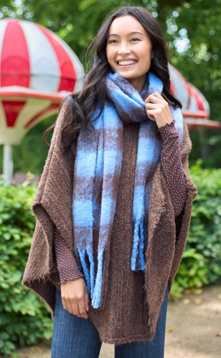Black Colour Poncho Penny Mocca