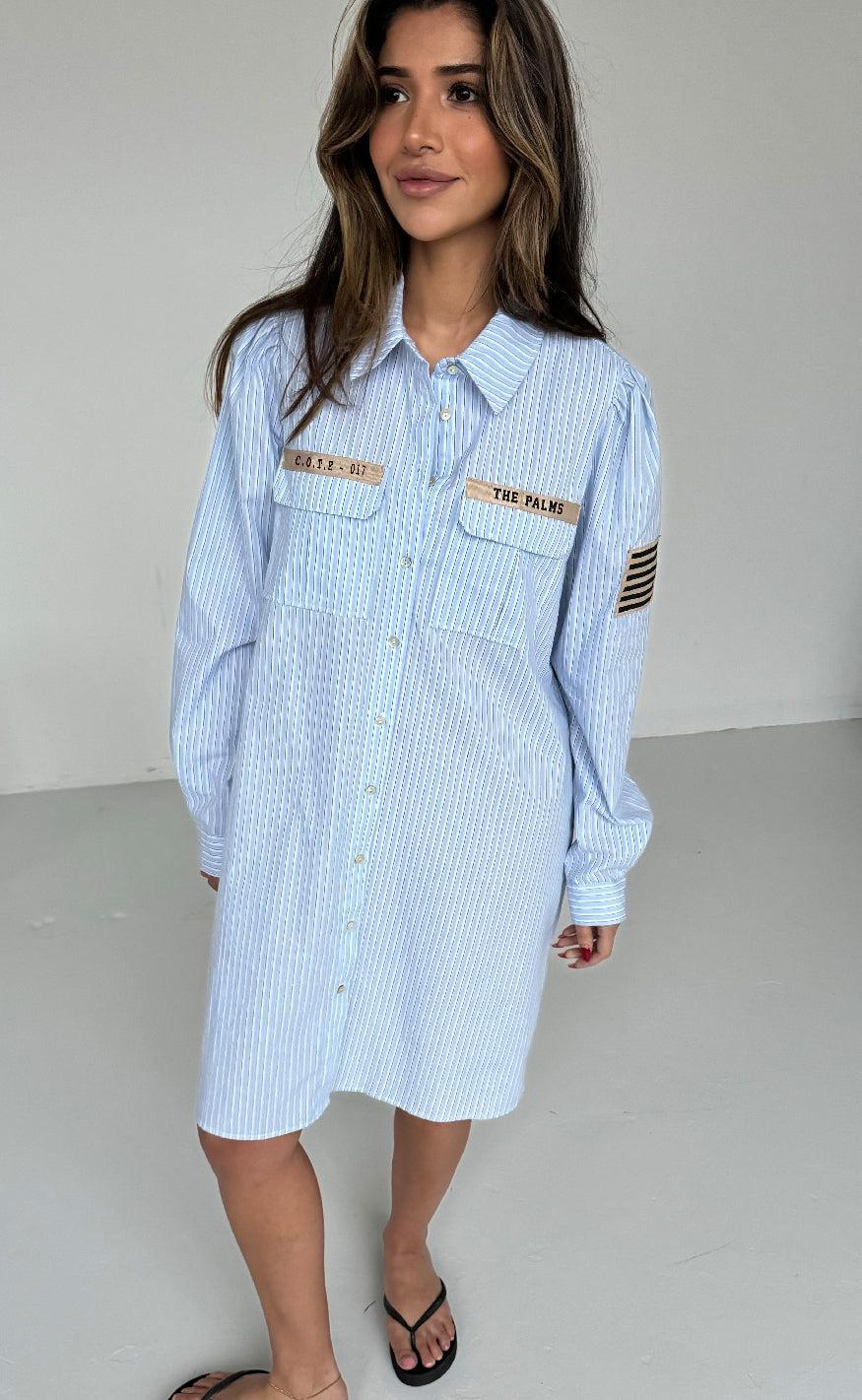 Continue Kjole Mili Stripe Patch Blue Stripe