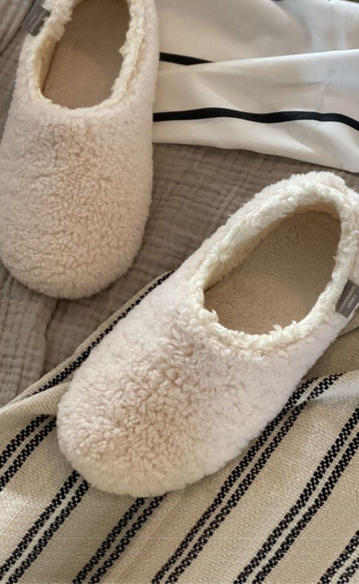 Copenhagen Shoes Hjemmesko Hearts Crudo Off White