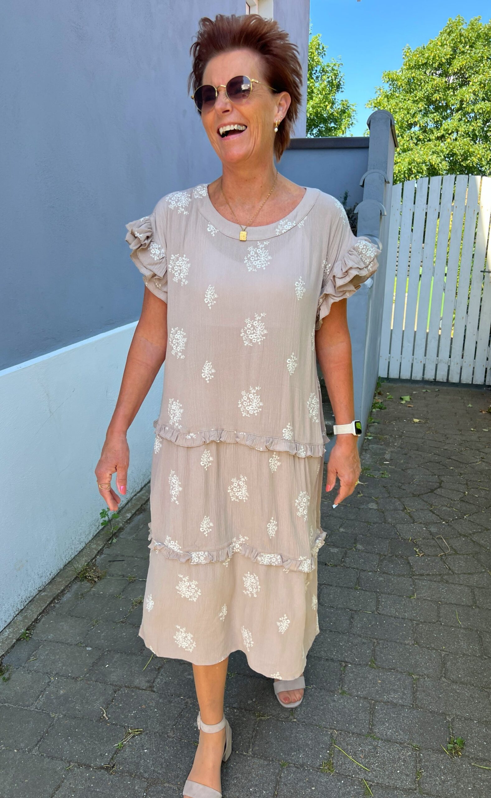Ina Copenhagen Kjole Dalila Camel White Embroidery