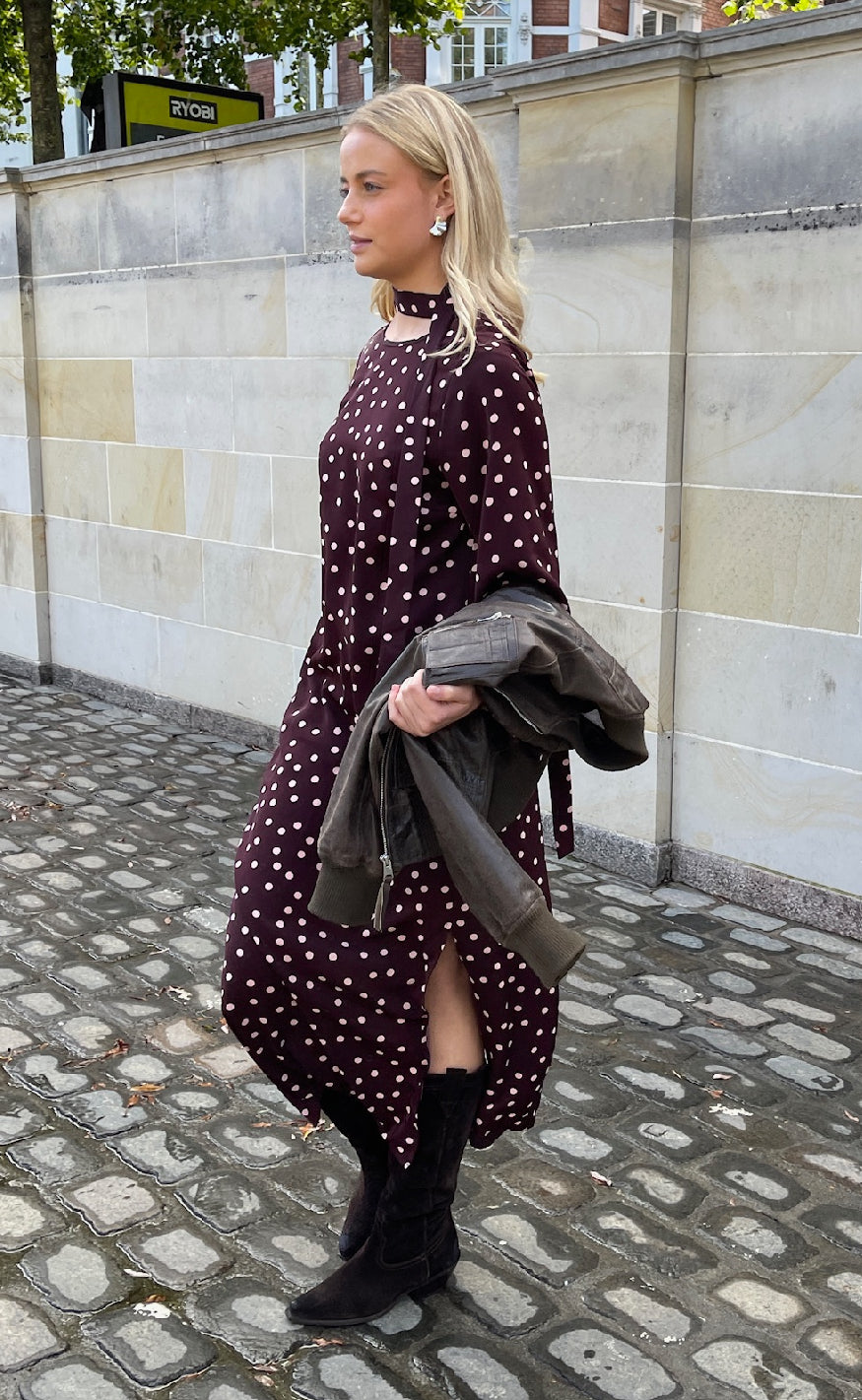 Love Divine Kjole Love1421- Bordeaux Dot