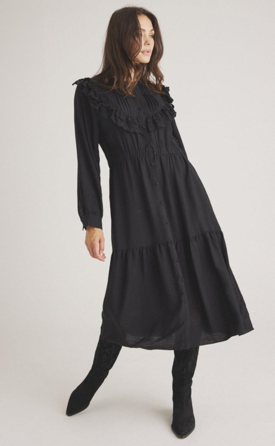 Luxzuz Kjole Aina Black