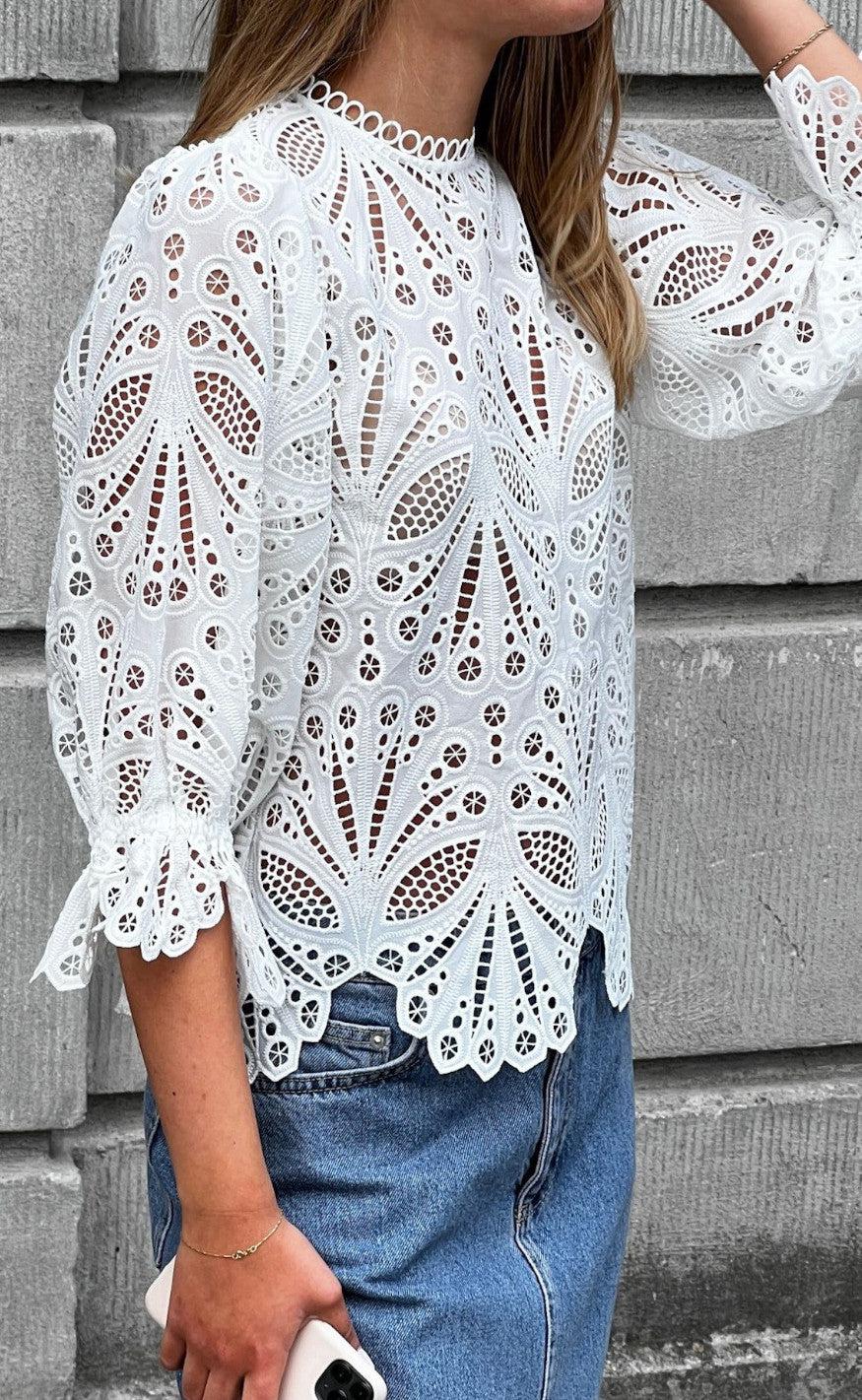 Neo Noir Bluse Adela Embroidery Off White
