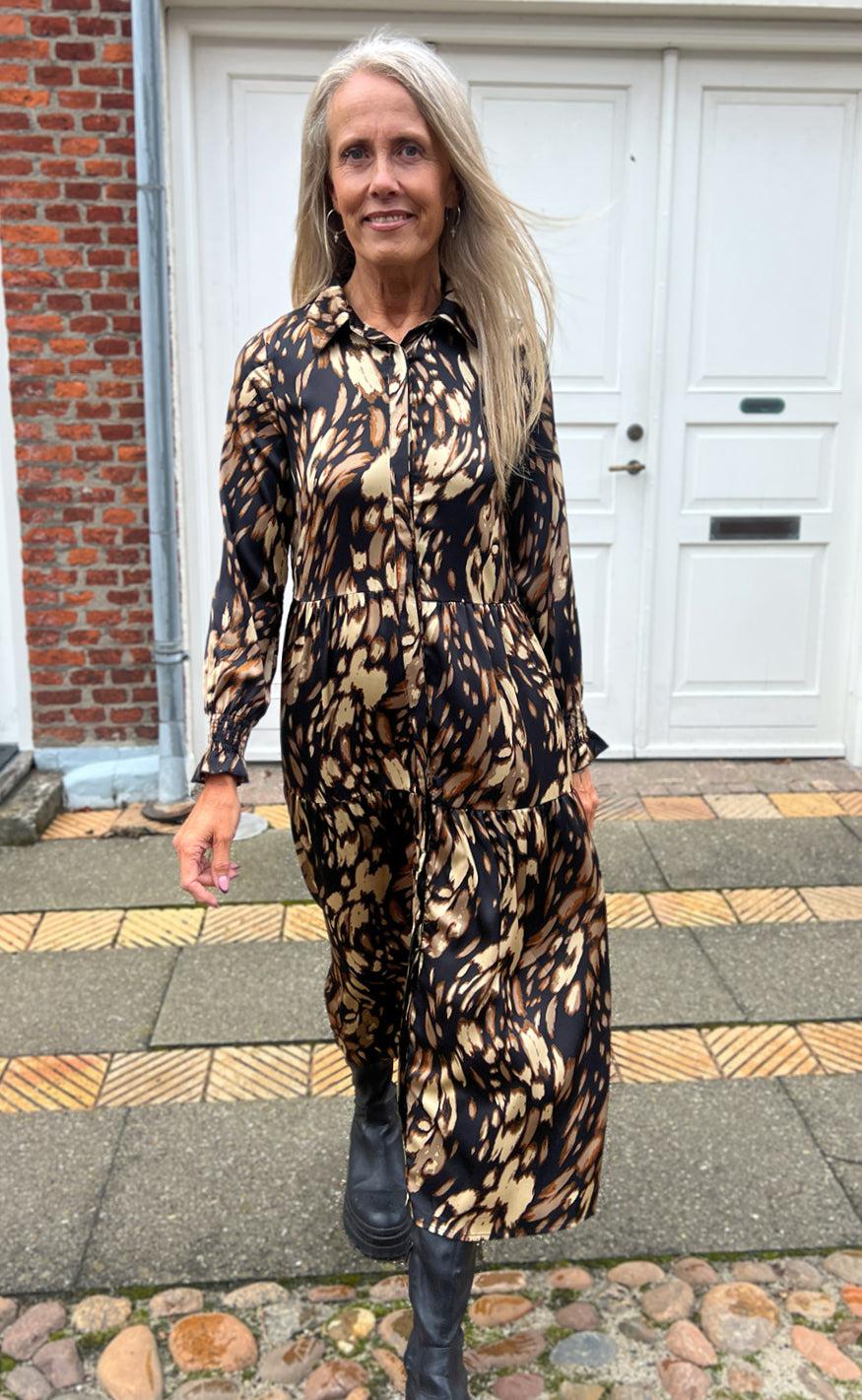 Say Ina Copenhagen Kjole Anna Black Brown Print