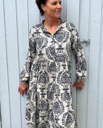 Say Ina Copenhagen Kjole Maiken Creme   Blue Paisley