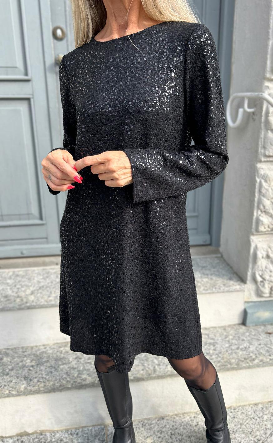 Say Ina Copenhagen Kjole Sima Black Sequin