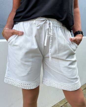 Say Ina Copenhagen Shorts Sandy Linen Off White