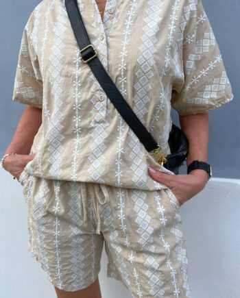 Say Ina Copenhagen Skjorte Erica Camel White Embroidery