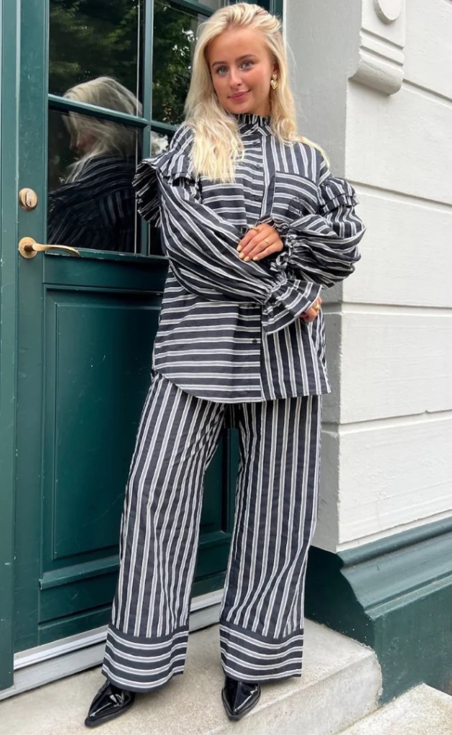 Stories From The Atelier Skjorte When You Listen Black Stripes