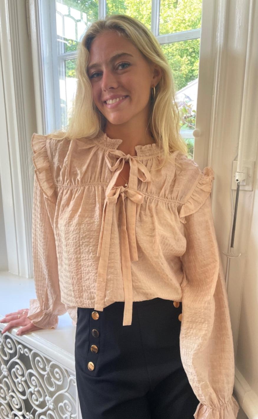 Continue Bluse Nora Pouder