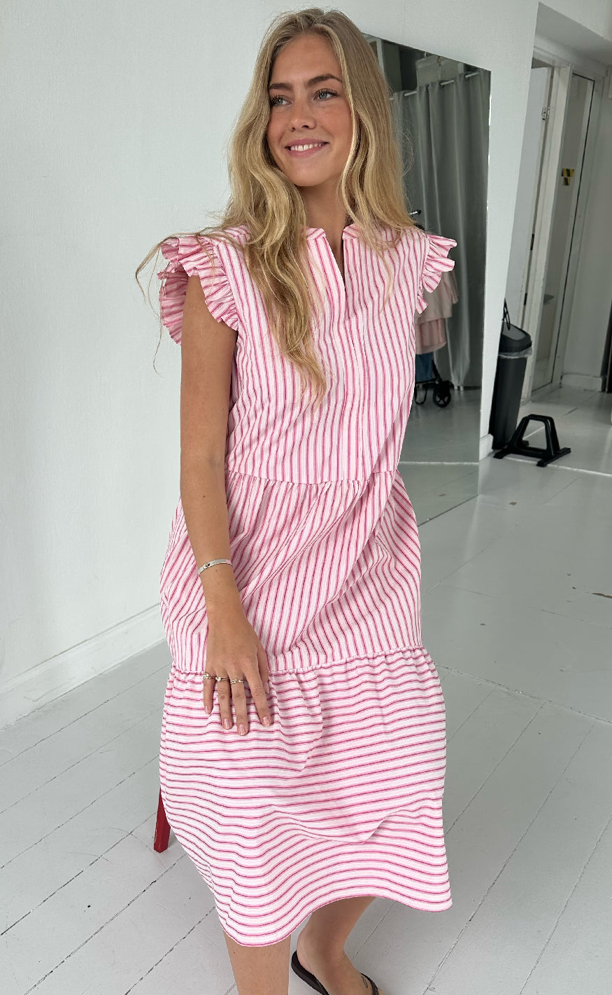 Continue Kjole Bea Long Pink Stripe