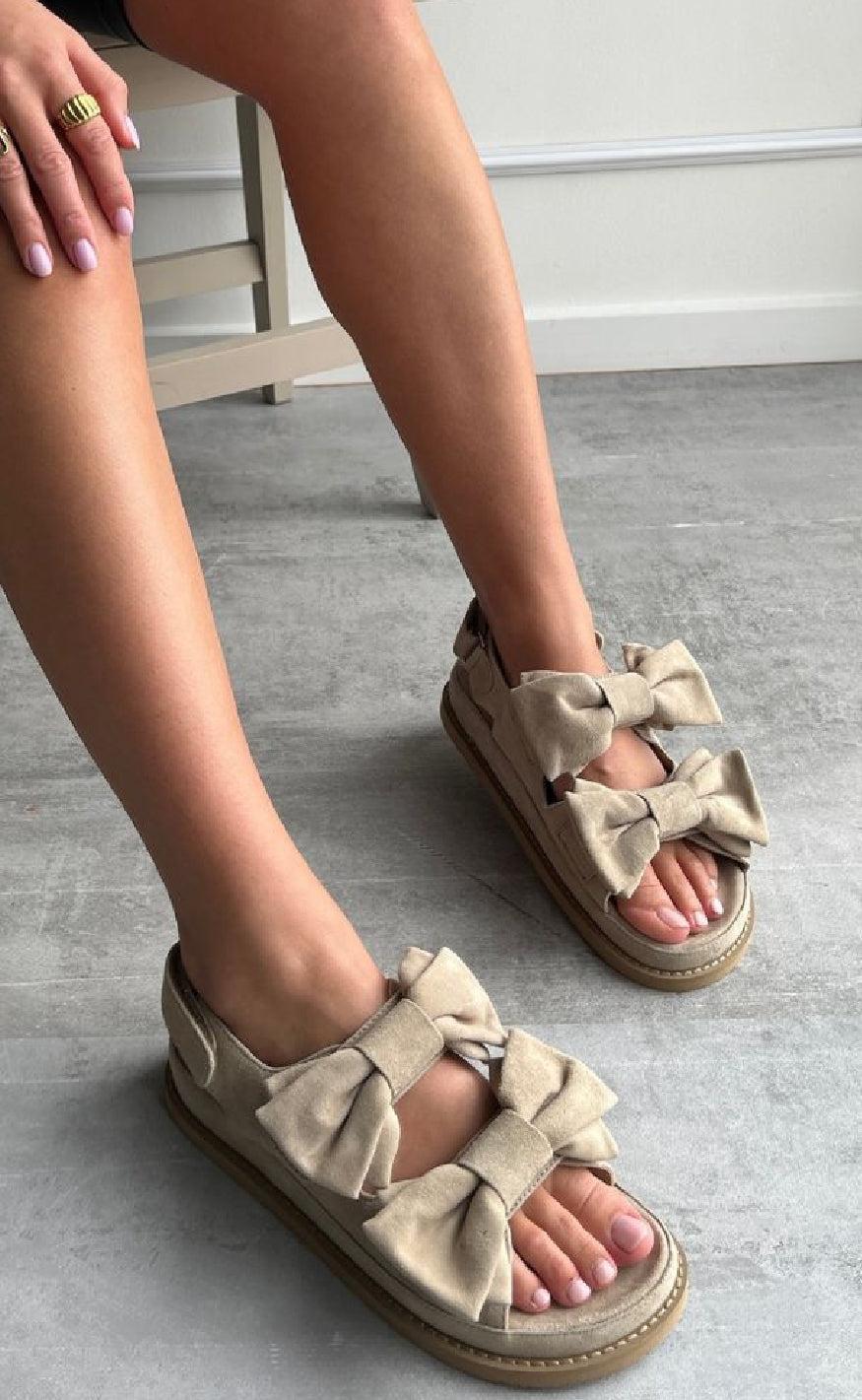 Copenhagen Shoes Sandaler Come To Me Suede Biscuit