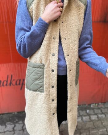 Global Funk Vest Raima Teddy Khaki Sugar Mix