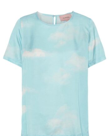 Hunkøn Cassiopeia  -shirt Summer Sky Art Print