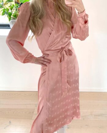 Love   Divine Kjole Love504 Blush