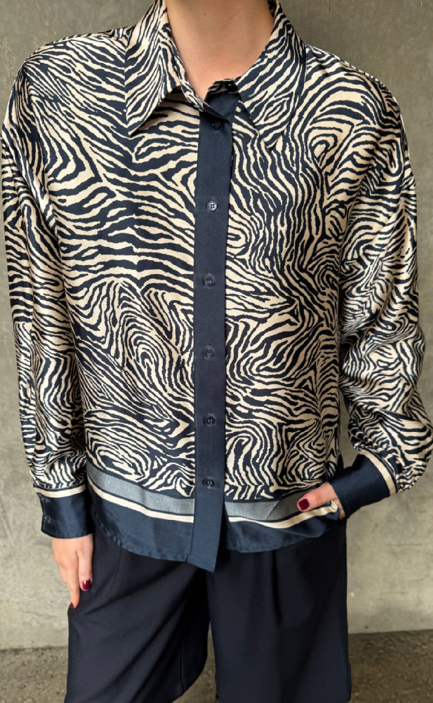 Love Divine Skjorte Love1393- Navy Zebra