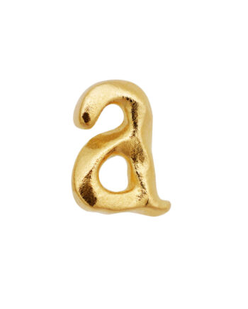 Maanesten ørering Alphabet Single Gold Colour