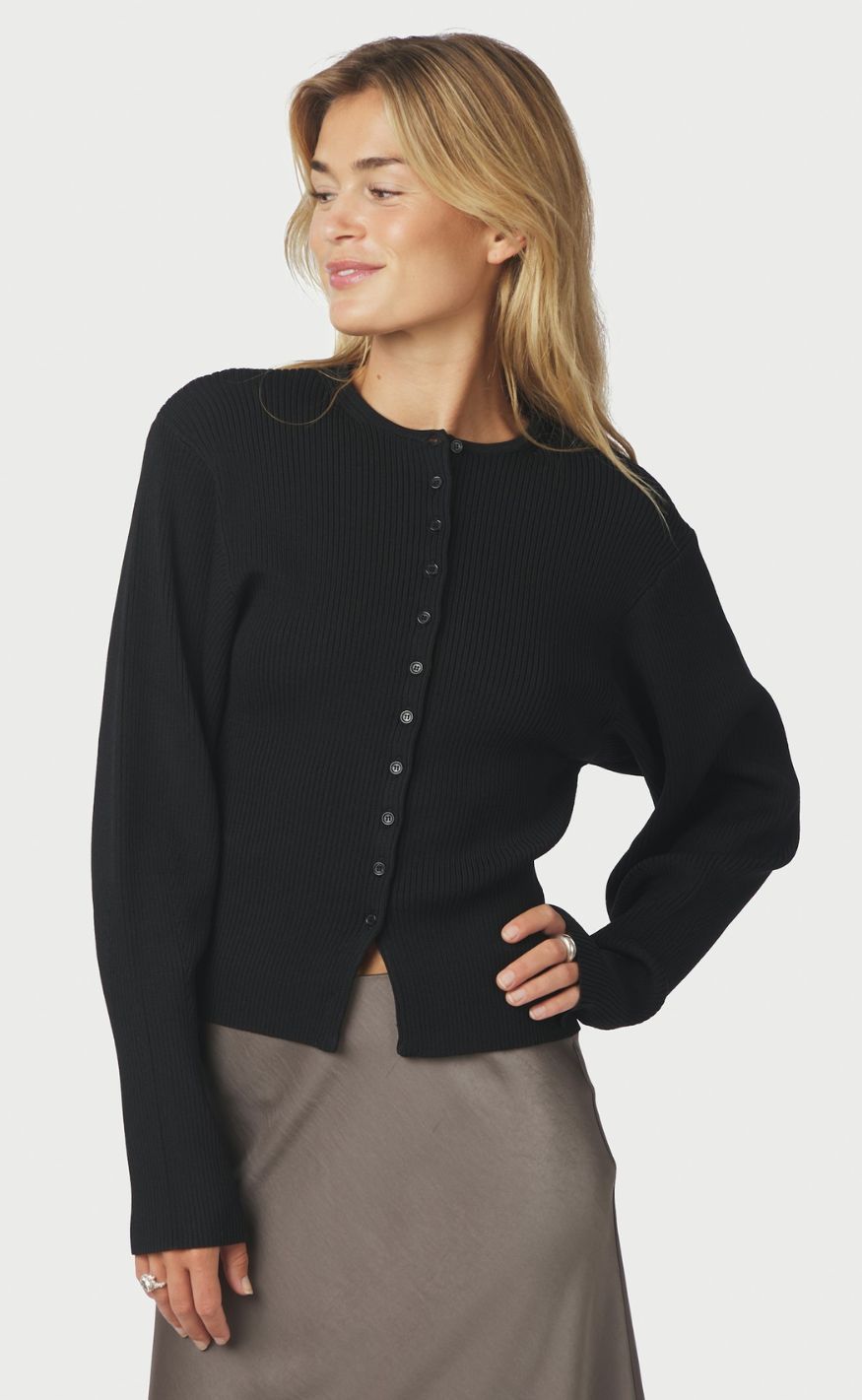Neo Noir Cardigan Briano Stitch Knit Black