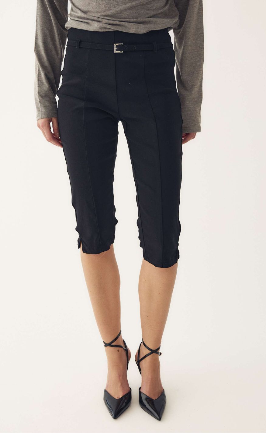 Noella Bukser Linza Capris Black