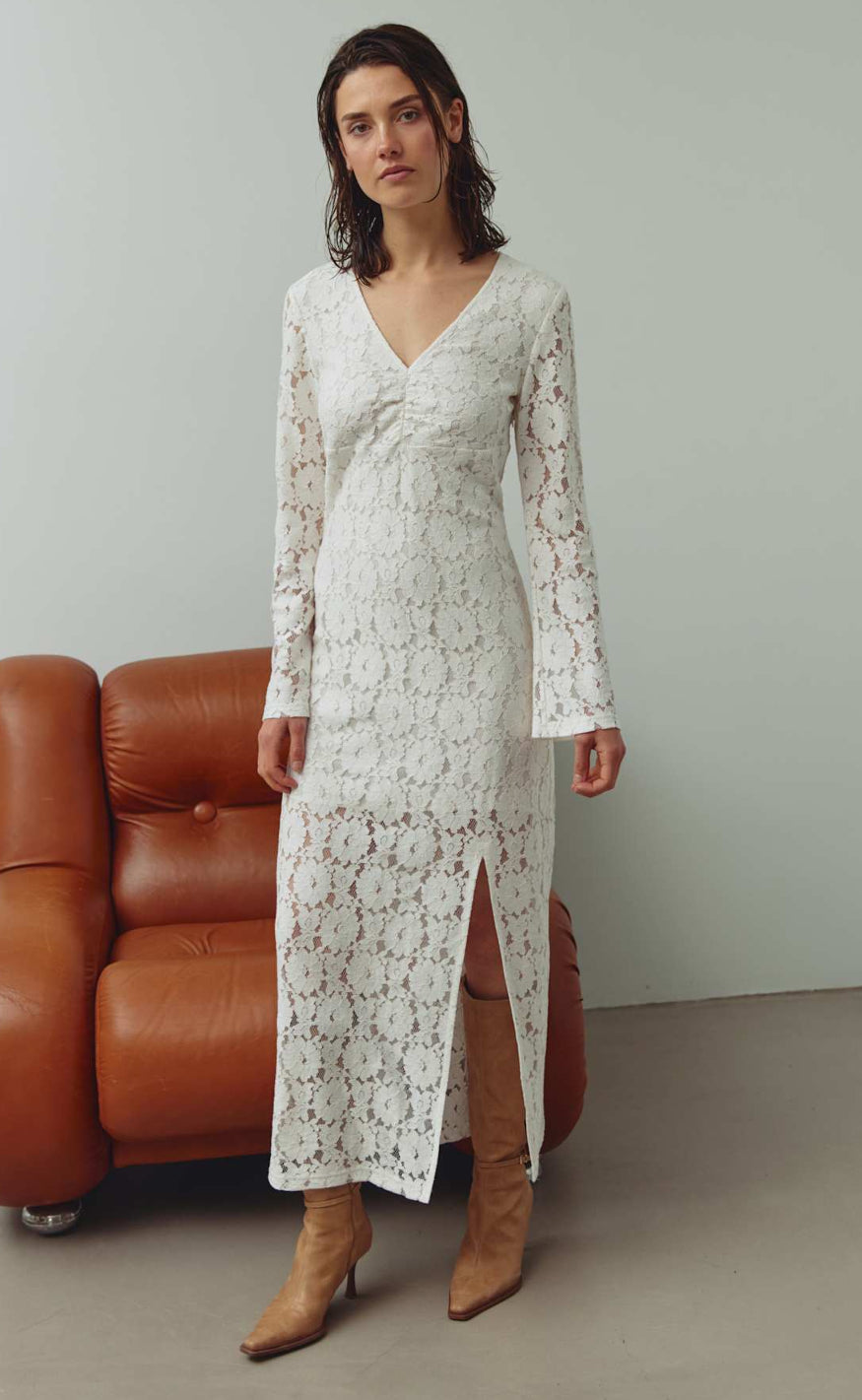 Noella Kjole Kameyella Ivory