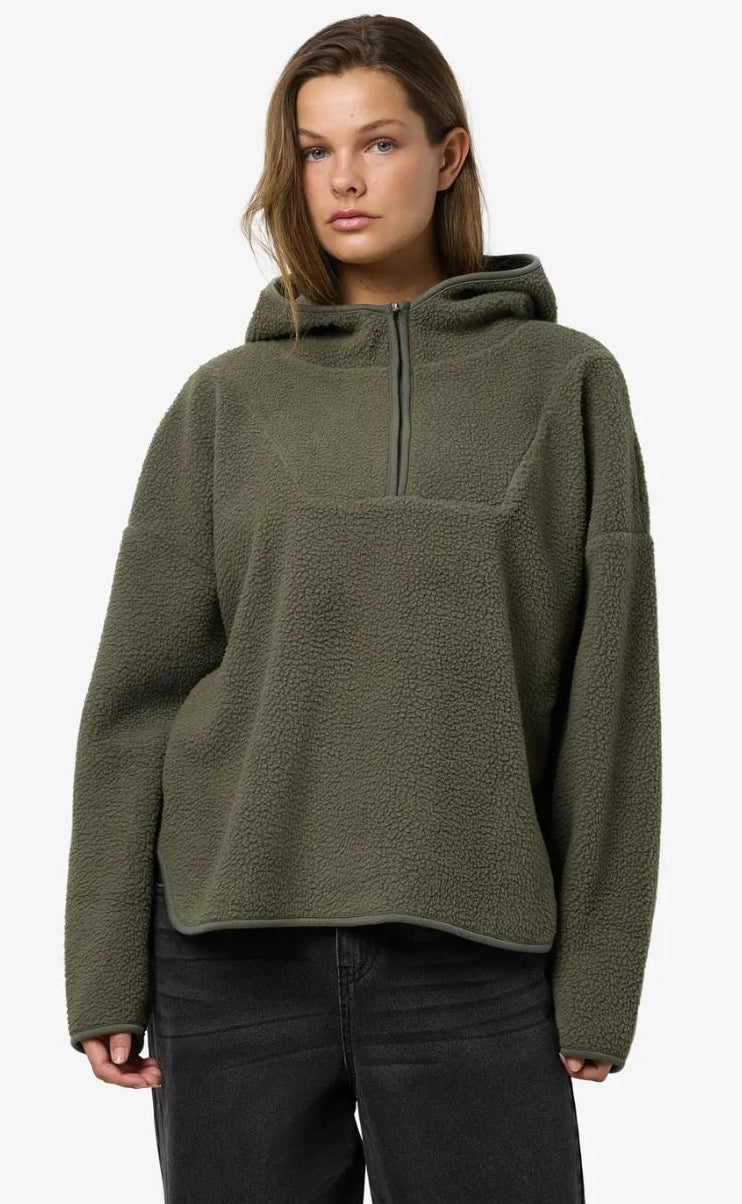 Noisy May Sweater Cozy Kalmate