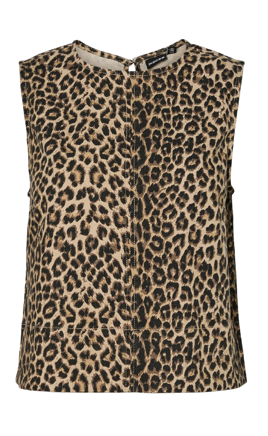 Pieces Top Salume White Pepper Leo
