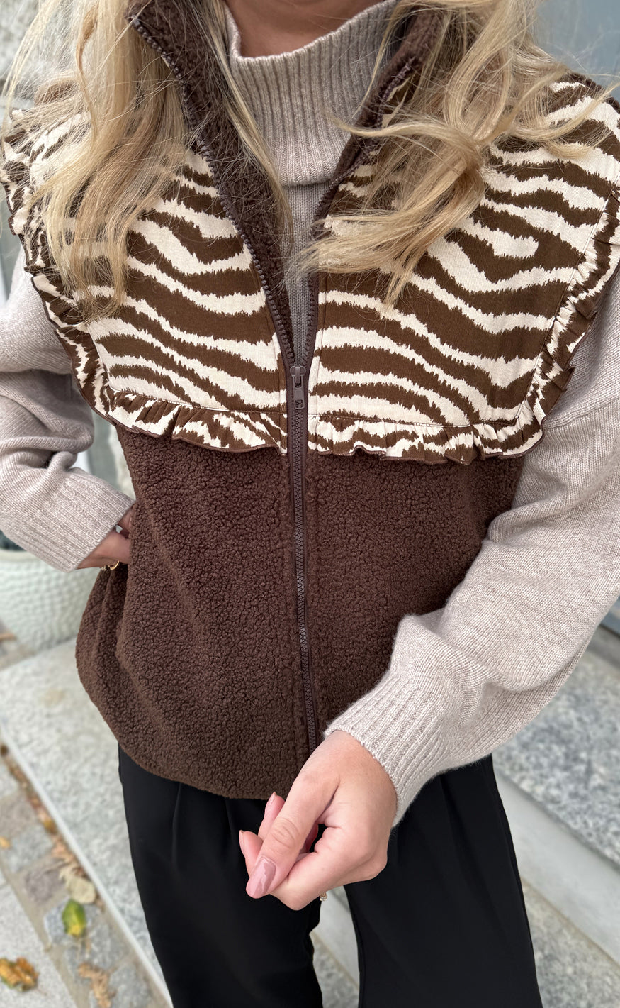 Say Ina Copenhagen Fleece Vest Fia Dark Brown Zebra