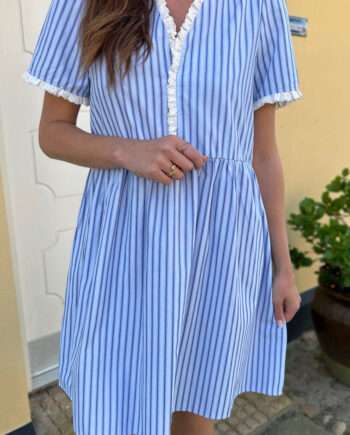 Say Ina Copenhagen Kjole Catja Summer Blue Striped    Lace