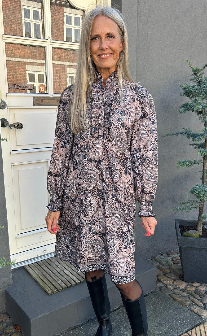 Say Ina Copenhagen Kjole Paulina Mixed Paisley