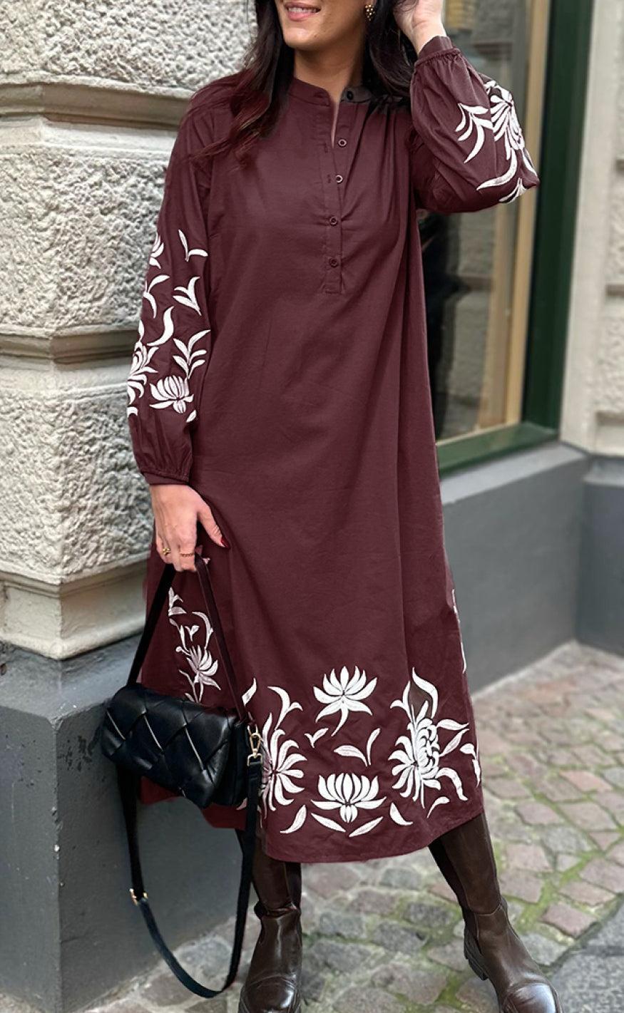 Say Ina Copenhagen Kjole Tilde Long Burgundy Red Embroidery