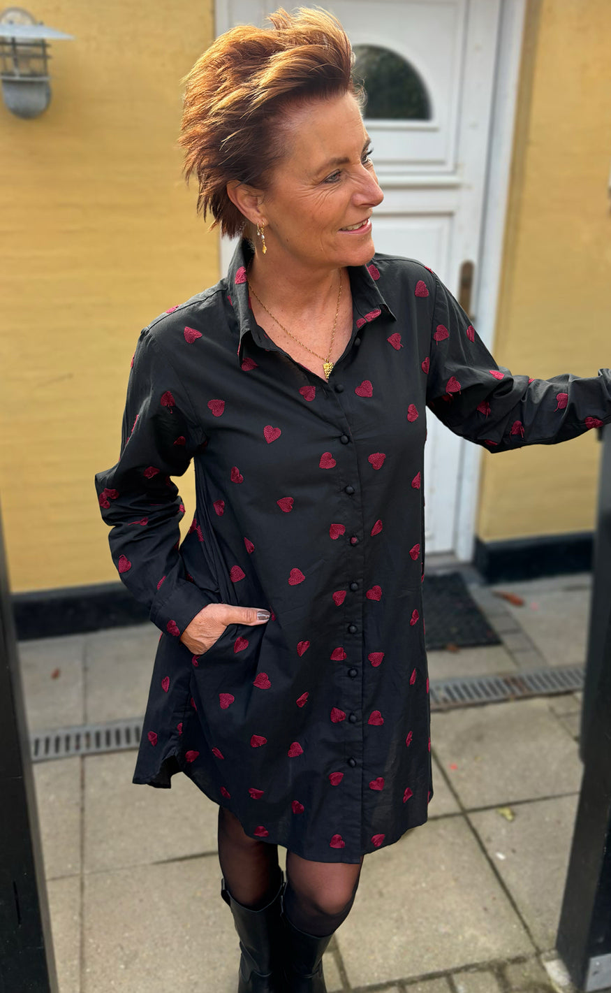 Say Ina Copenhagen Skjortekjole Katrina Black Red Hearts