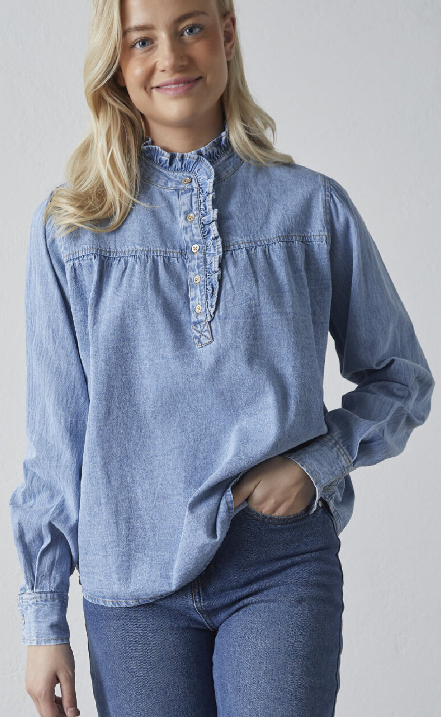 Sisters Point Bluse Ubisa Denim