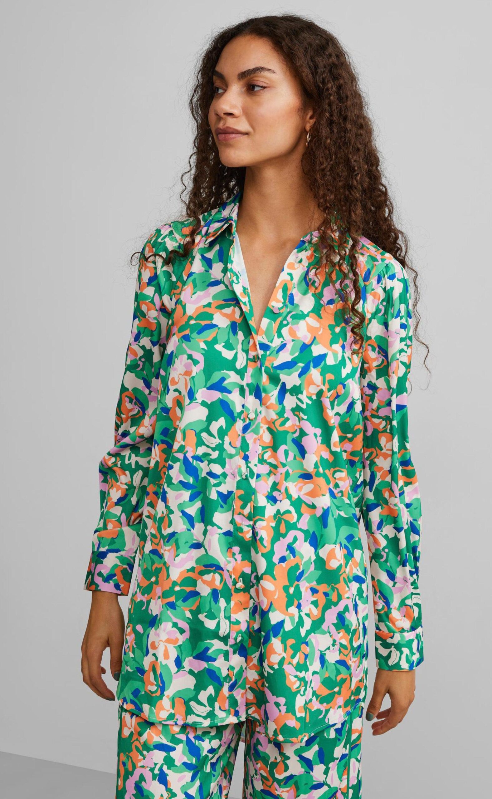 Yas Shirt Kimmie Long Jelly Bean