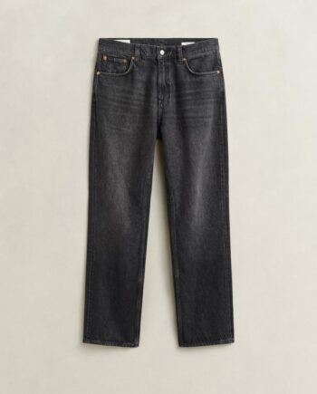 Straight Jeans